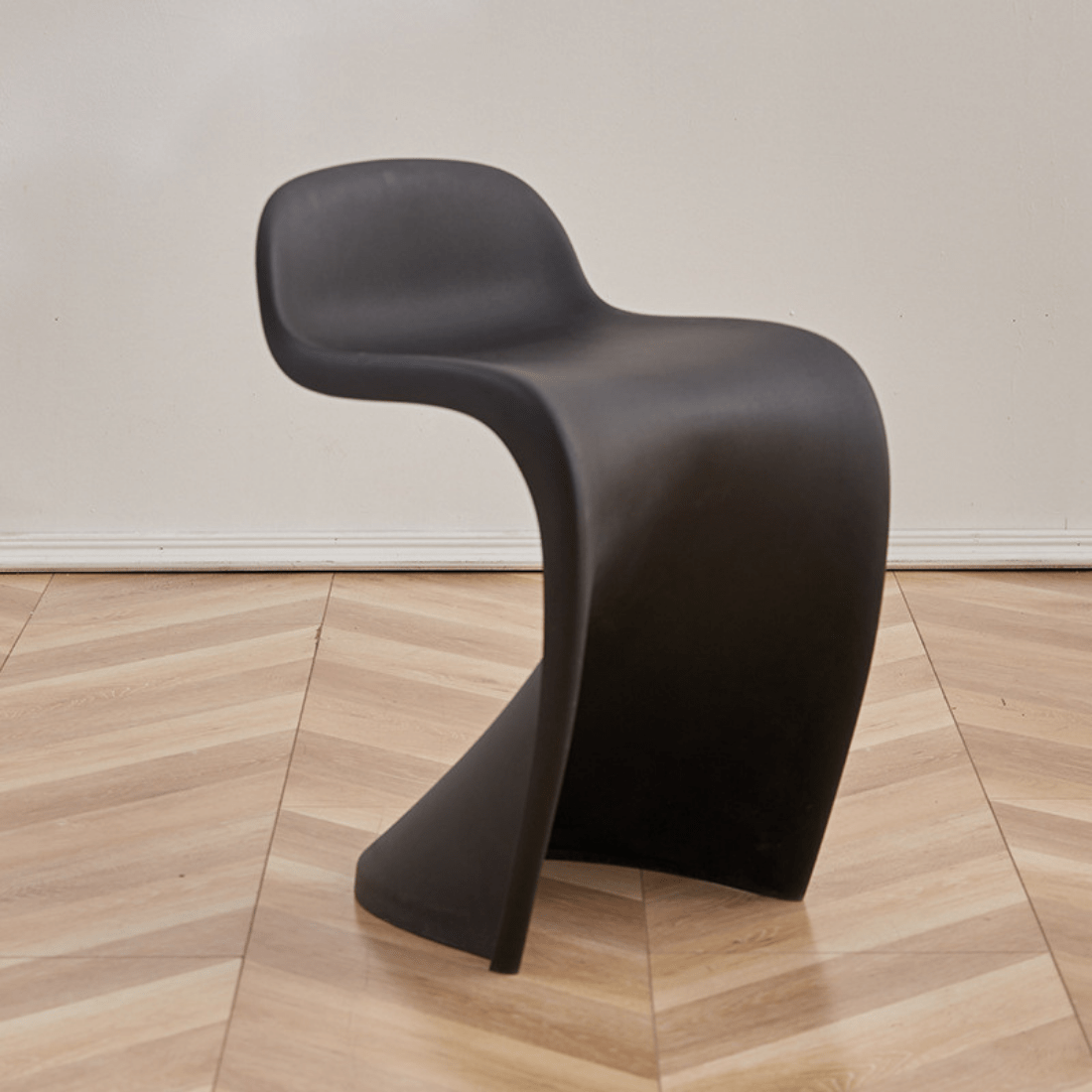 Lightweight Stackable Plastic Chair with Backrest
